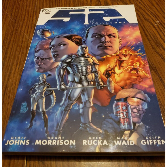 52: Volume One (Vol. 1) (Issues #1-13) TPB Paperback 2007 DC Comics - Picture 1 of 5